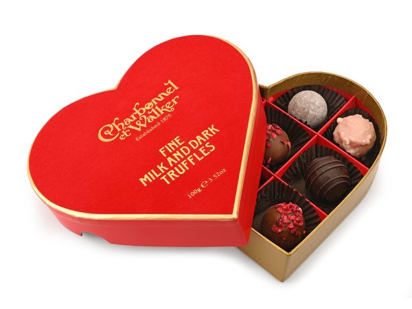 Red Velvet Heart - Milk & Dark Truffle Selection 100g